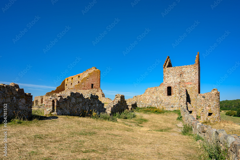 Die Ruine der Festung 