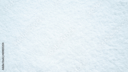 上質な無地の白いタオルの背景･テクスチャの素材 - 洗濯後の真っ白で清潔な綿のタオル生地 © Spica