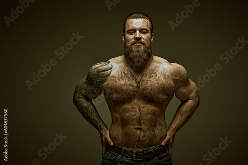 Quadro su tela muscular tattooed man