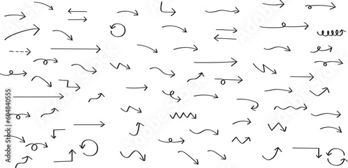 かわいい手書きの矢印セット　   Hand drawn cute vector arrows set