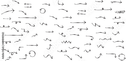 かわいい手書きの矢印セット　   Hand drawn cute vector arrows set