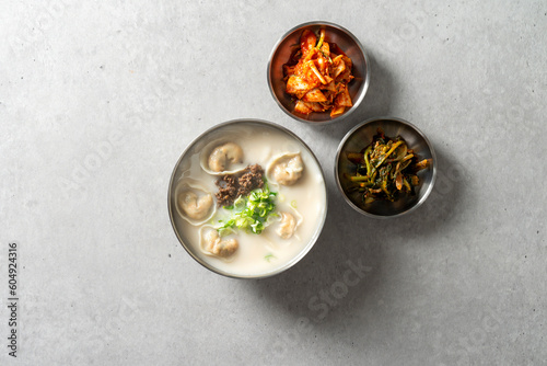 steamed dumplings, republic of korea, food, dumplings, rice cake dumpling soup, noodles, country noodles, dumplings