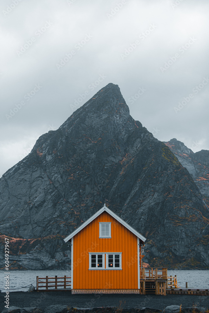 Sakrisøy Sakrisøy