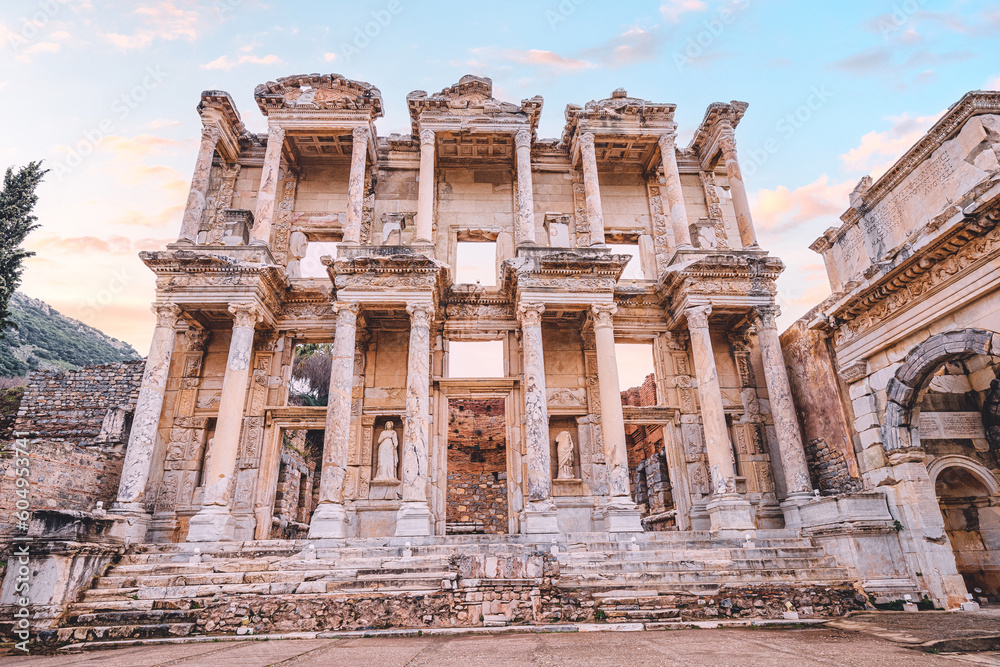 Explore the breathtaking ruins of Ephesos in Turkey, a remarkable archaeological site that includes the iconic Celsius Library, a must-visit landmark for history enthusiasts and tourists alike.