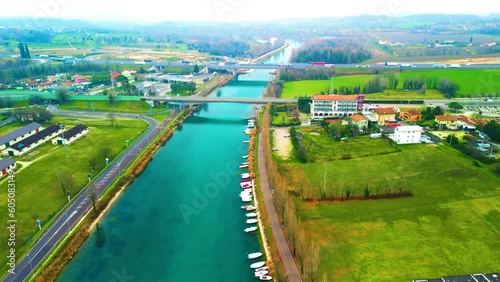 Rio, Ponte, água Cristalina, Imagens relaxantes, Lago di Garda, Peschiera Del Garda