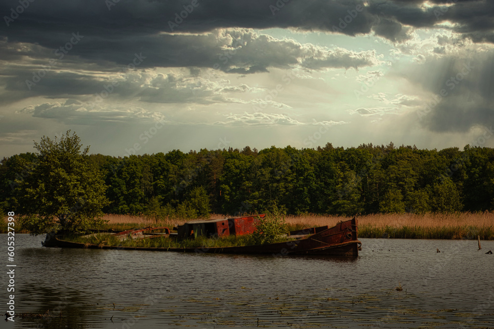 Schiffswrack - Hedwig - Wrack - Lost - Urbex - Urbexing - Urban - Decay - Spree - Spreearm - Dampfschlepper - Shipwreck