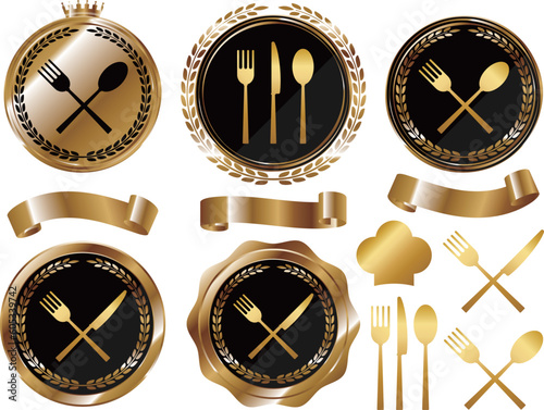 高級感のあるカトラリーのエンブレムとリボンのセット　ブラック＆ゴールド