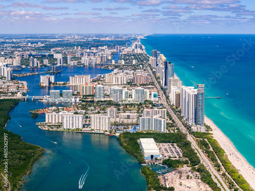 Wallpaper Mural Florida from the air Torontodigital.ca