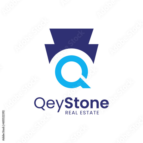 Unique logo combination of q, magnifying glass and locking stone. It is suitable for use as a housing or building sea photo
