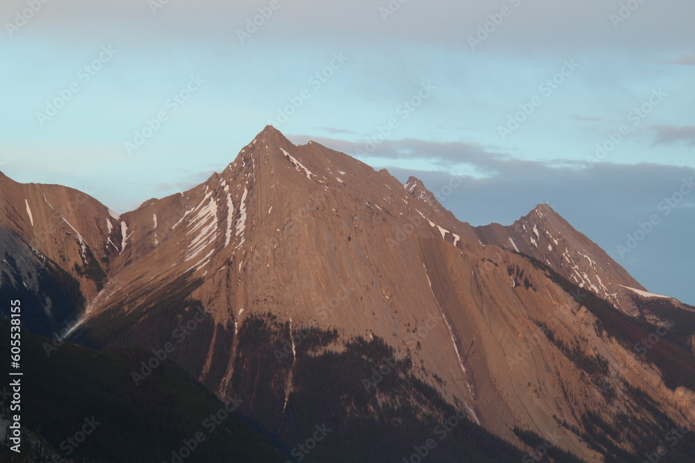 Naklejka premium Sunset Glow On The Mountain, Jasper National Park, Alberta