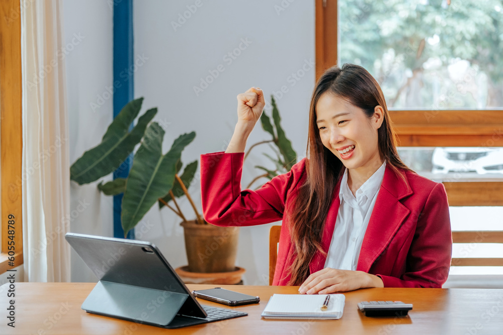 Business woman working new business project finance investment at coffee cafe Business woman working new business project finance investment at coffee cafe