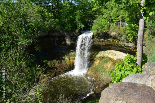 Fototapeta Naklejka Na Ścianę i Meble -  Minnehaha Waterfalls in Minneapolis, Minnesota