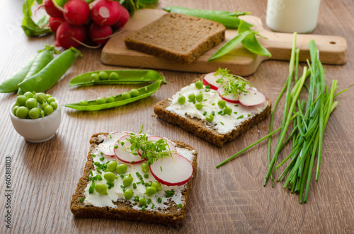 healthy wholemeal bread with herbs