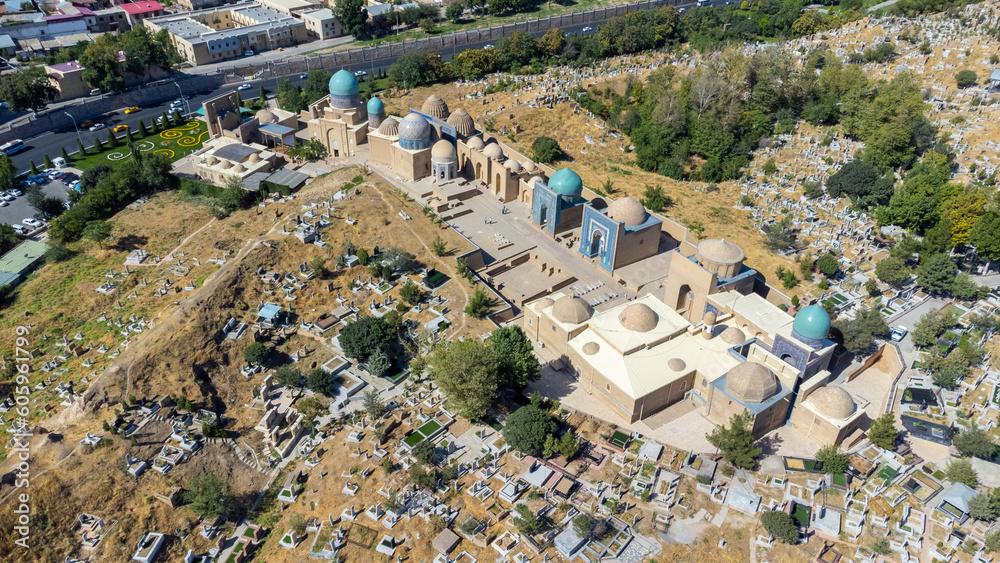 Obraz premium Aerial view of Shah-i-Zinda in Samarkand