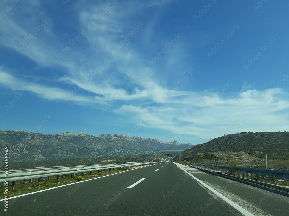 Fototapeta premium Highway on an afternoon in the autumn of 2017