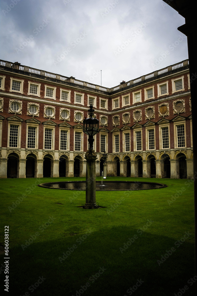 courtyard in the palace of hampton court