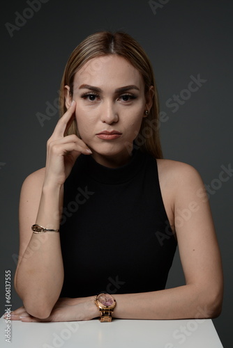 Business girl. Mujer de negocios