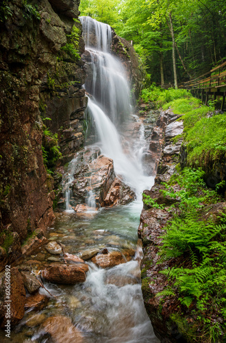 Fototapeta Naklejka Na Ścianę i Meble -  Waterfall at Franconia Notch State Park