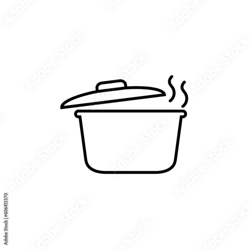 Pan line icon, cooking food logo vector © Рудой Максим