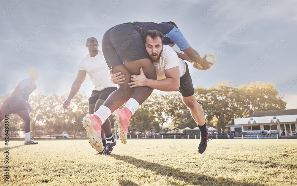 Ταπετσαρία Sports, rugby and men tackle for ball on field for match, practice and game in tournament or competition