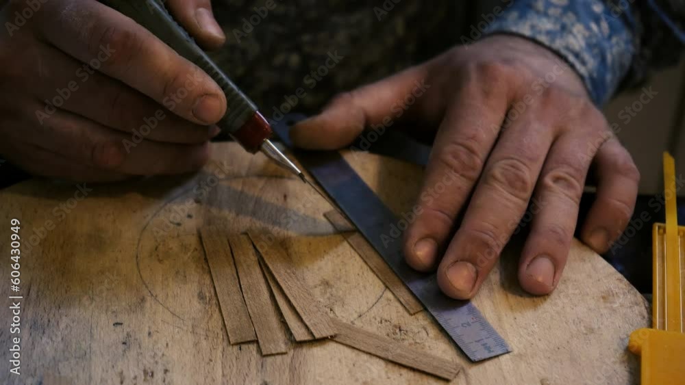 The process of making scented candles at home. Factory for the production of candles. Candles that crackle when burning. The process of cutting the wick. The process of making scented candles at home. Factory for the production of candles. Candles that crackle when burning. The process of cutting the wick.