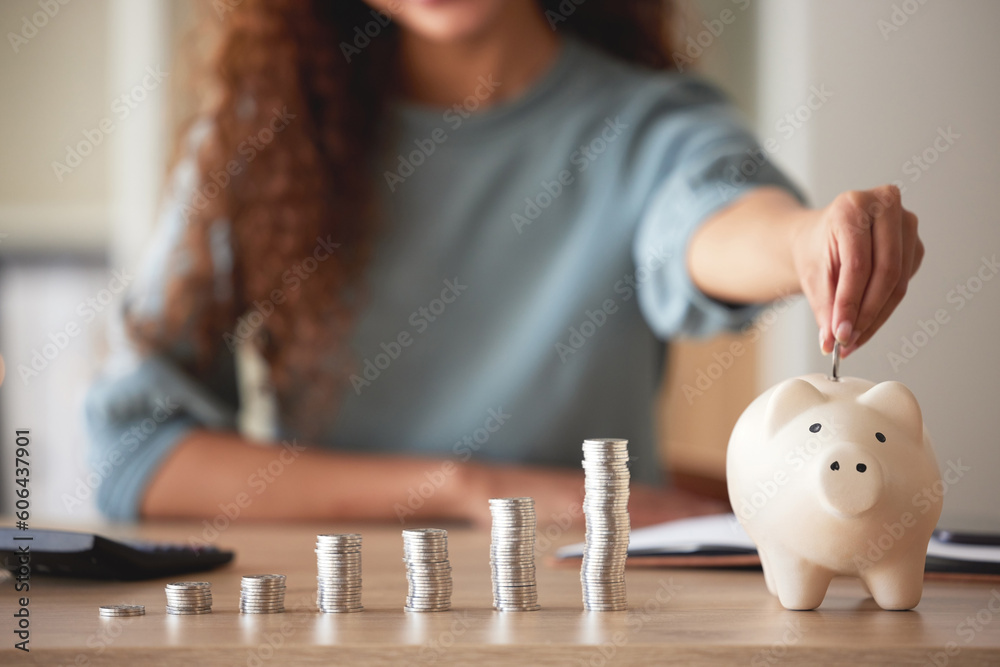 Φωτογραφία Woman, hand and money savings in piggy bank, finance and budget, future financial planning with investment and coins on table