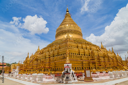 The golden beautiful Shwezigon Pagoda photo
