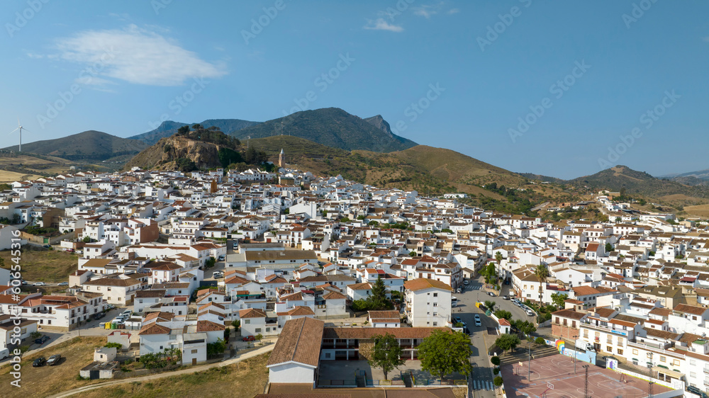 vista del bonito pueblo de Ardales en la provincia de Málaga, España