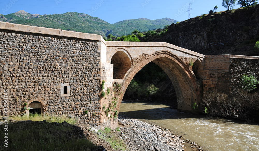Kasrik Bridge, located in Bitlis, Turkey, was built in the 16th century.