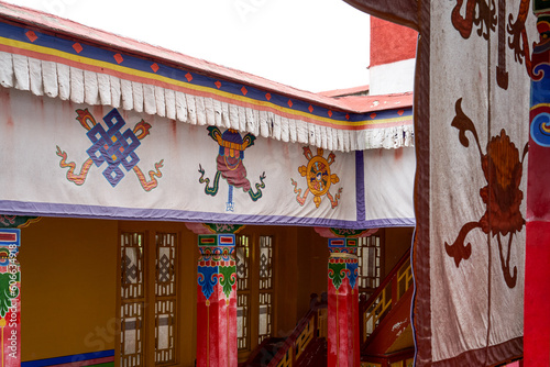 Gates and colorful decorations of Tibetan Buddhist monasteries in Tibet