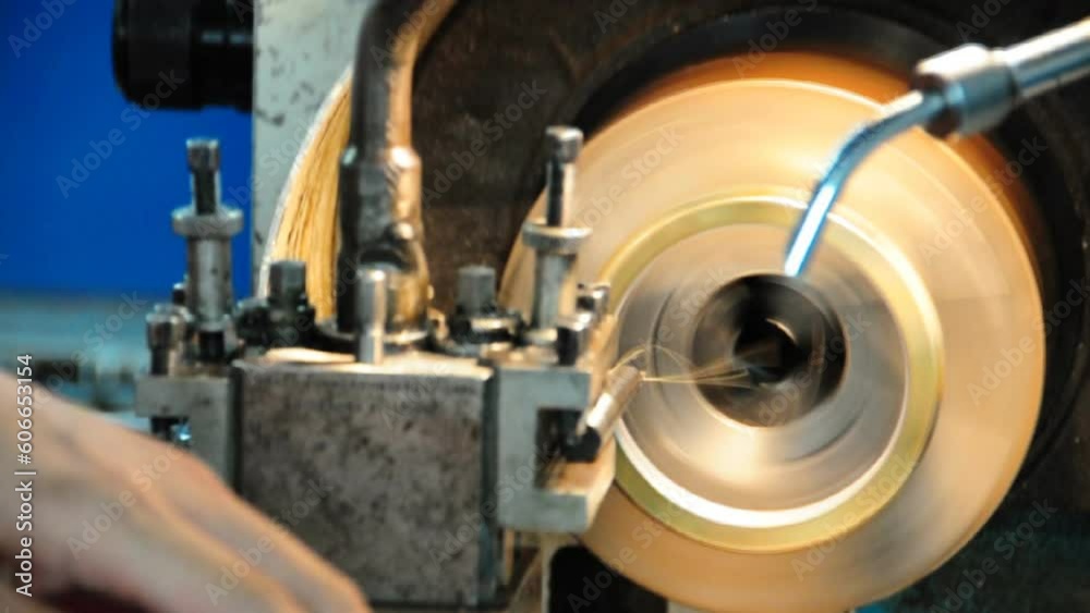 lathe machine in a workshop, Part of the lathe and operation by technician, Support modify work of the machine part or auto part. lathe machine in a workshop, Part of the lathe and operation by technician, Support modify work of the machine part or auto part.