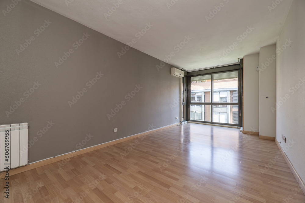 Obraz premium A spacious empty living room