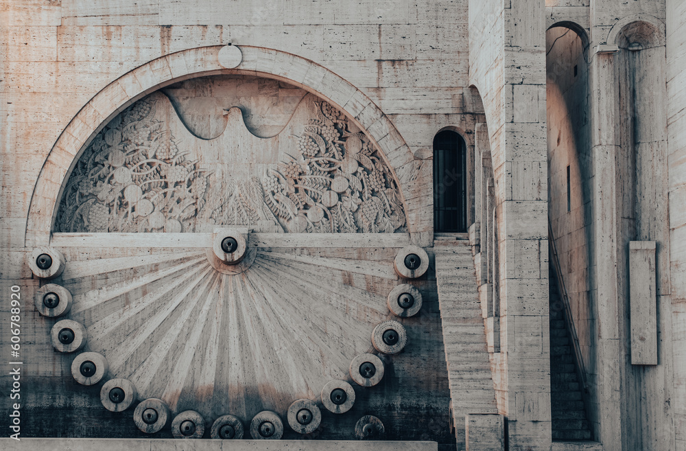 Εκτύπωση καμβά Modern fountain with the peacock ethnic motives sculpture concept photo