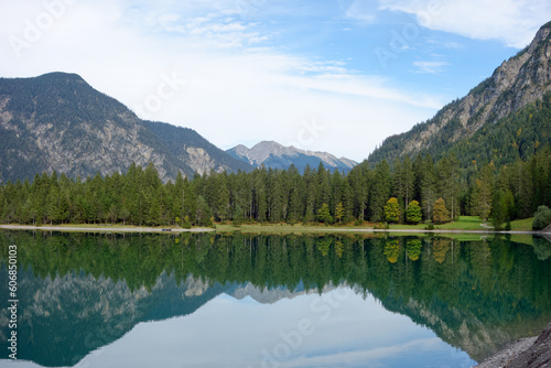 lake in the mountains © Globus 60