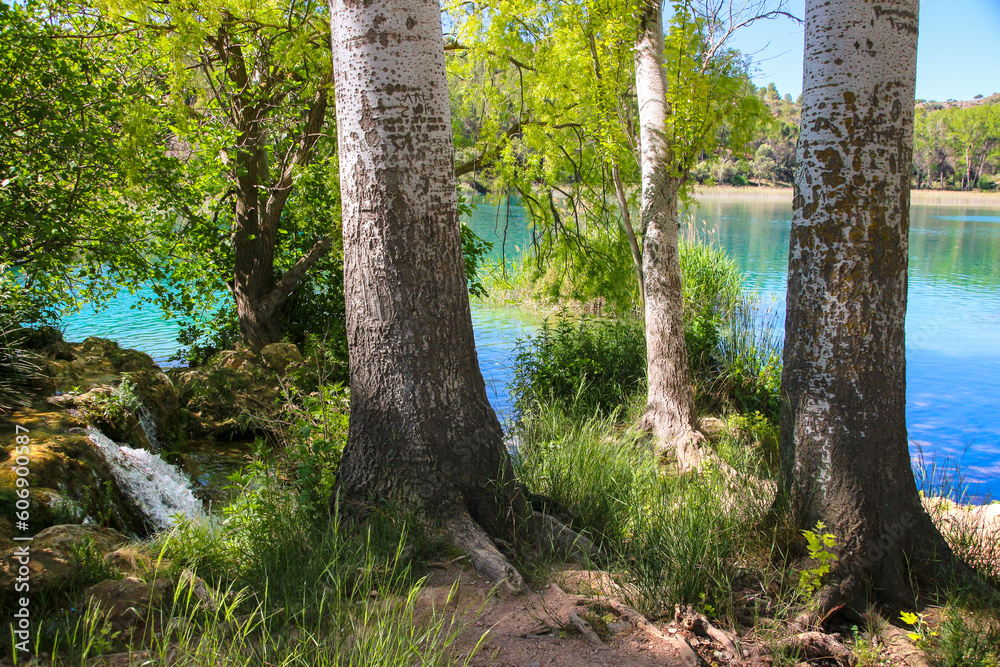 Castilla la Mancha - Albacete - Parque natural de las Lagunas de Ruidera, paisajes y entorno natural Castilla la Mancha - Albacete - Parque natural de las Lagunas de Ruidera, paisajes y entorno natural