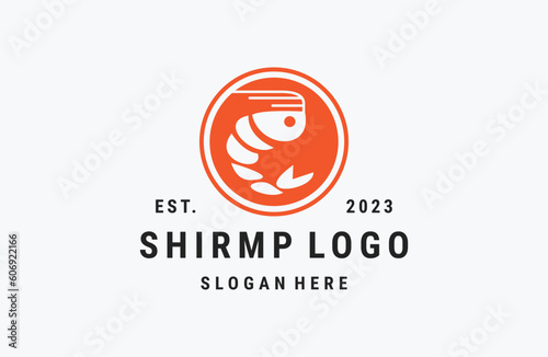 Shirmp logo vector icon illustration hipster vintage retro .
