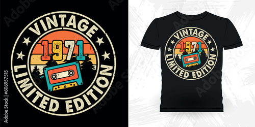 Funny Old School Hip Hop Retro Vintage Cassette Music Mixtape T-shirt Design