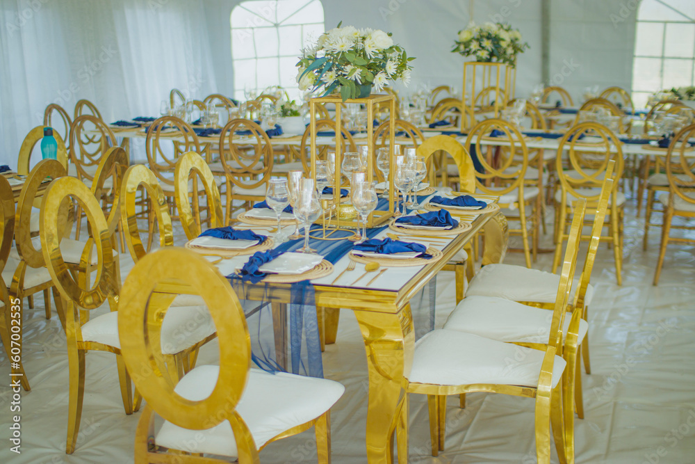gold and Blue Wedding Decoration