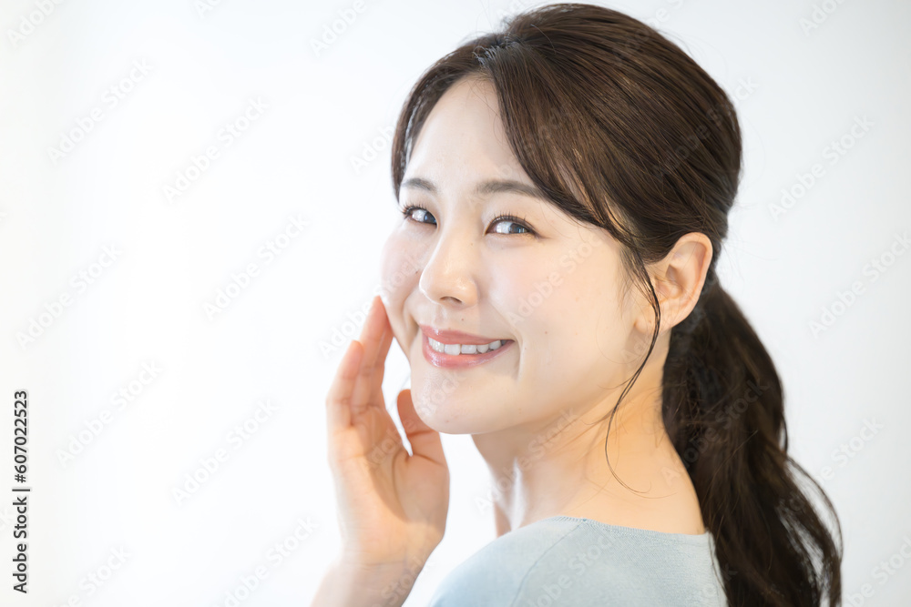 Image of beautiful beauty and beautiful skin easy to use for women's skin care Face close-up Image of beautiful beauty and beautiful skin easy to use for women's skin care Face close-up