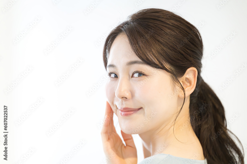 Image of beautiful beauty and beautiful skin easy to use for women's skin care Face close-up Image of beautiful beauty and beautiful skin easy to use for women's skin care Face close-up