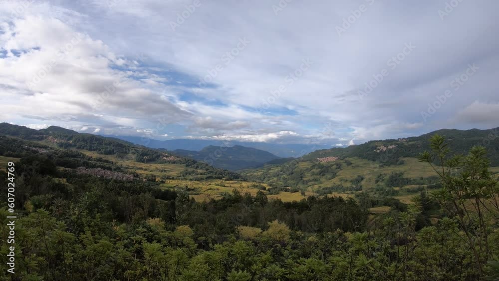 time-lapse video of the scene of green rice fields in Yuanyang Terrace Scenic Area time-lapse video of the scene of green rice fields in Yuanyang Terrace Scenic Area