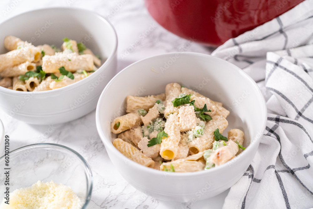 Chicken alfredo pasta Chicken alfredo pasta