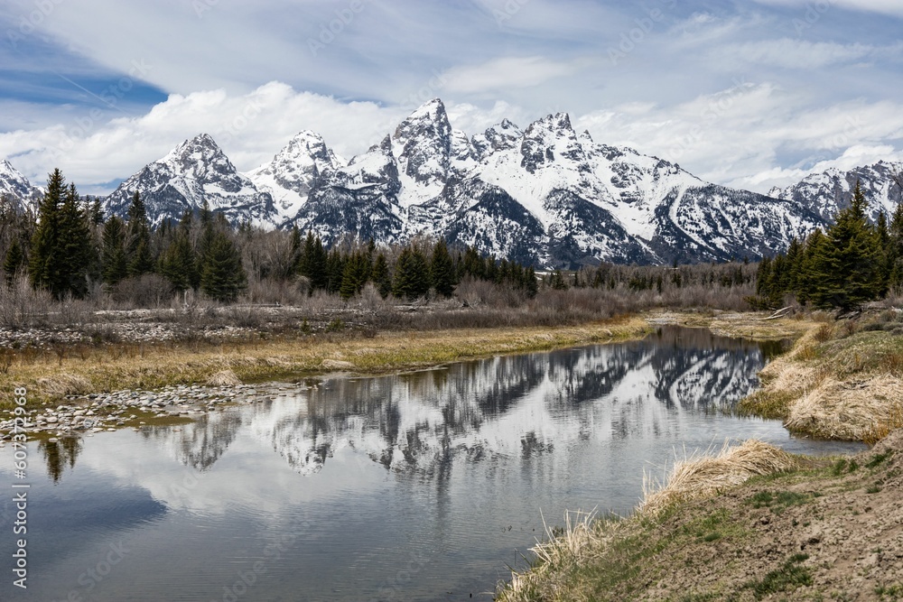 Beautiful view of a Snake River and the Teton Mountains in US