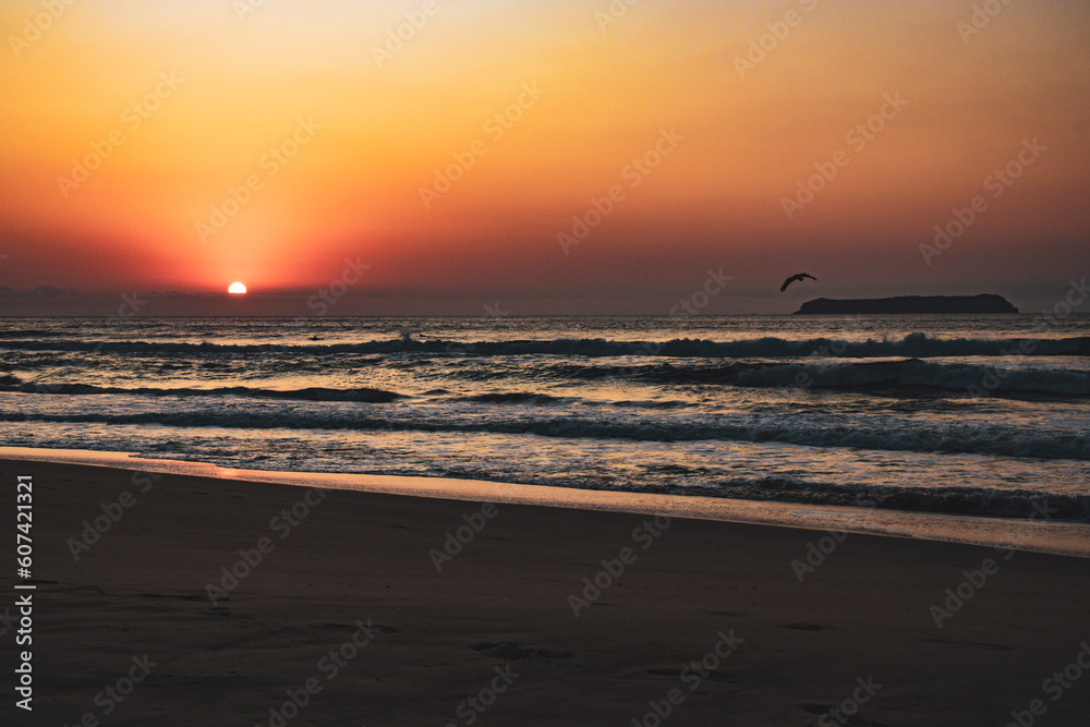 Nascer do sol na praia mole em Florianópolis 
