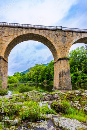 Viaduc aval de Lavoûte-sur-Loire en Auvergne