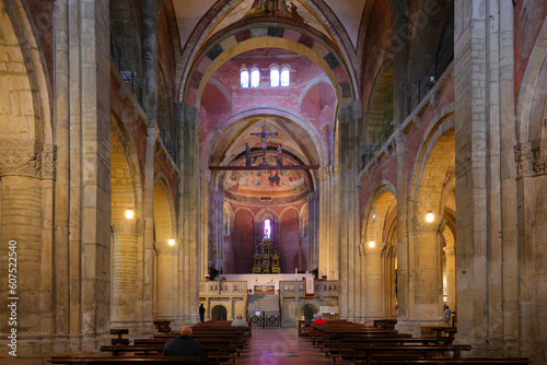 BASILICA DI SAN MICHELE A PAVIA, ITALIA, BASILICA OF SAINT MICHELE IN PAVIA, ITALY