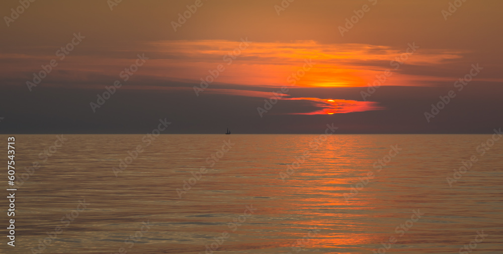 Obraz premium sunset over the Baltic sea