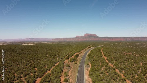 Road trip in the desertic landcape of Utah