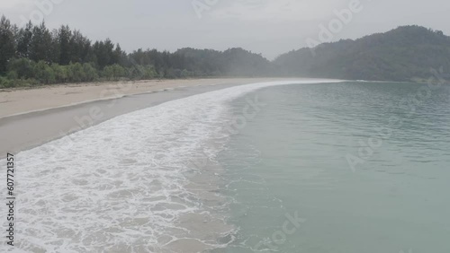 AH - Sea and island