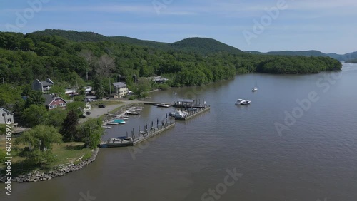 Wallpaper Mural aerial shot curving towards town of Garrison New York Torontodigital.ca